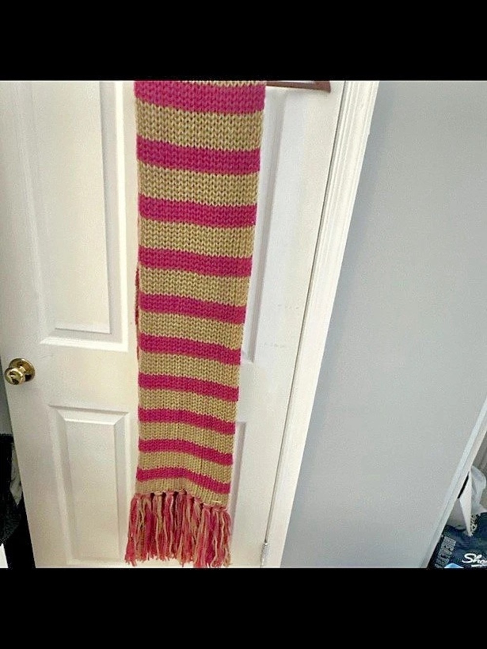 Michael Kors Striped Knit Scarf in Pink & Beige Like New